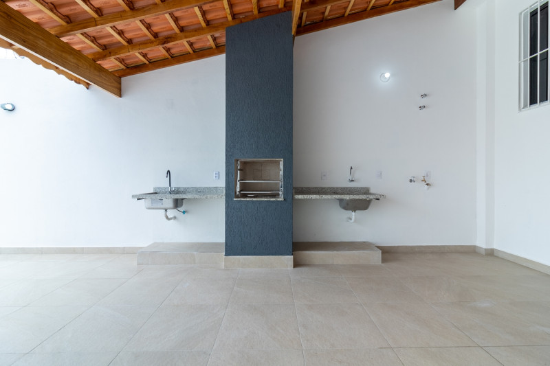 Casa à venda Vila Santana com 147m² e 3 quartos por R$ 720.000 - 2027661169-casa-itaquera-71.jpg