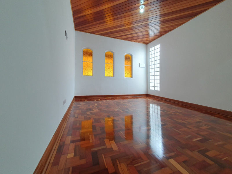 Casa à venda Vila Santana com 147m² e 3 quartos por R$ 720.000 - 2065647715-casa-itaquera-87.jpg