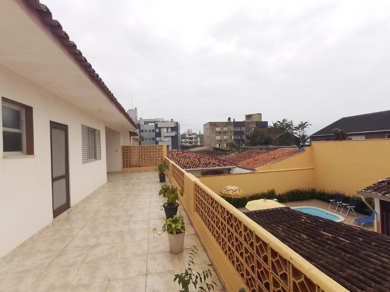 Cobertura à venda Balneário Gaivotas com 350m² e 5 quartos por R$ 1.200.000 - 269428030-img-20231218-wa0052.jpg