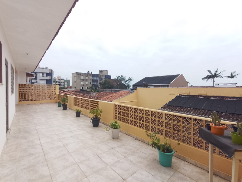 Cobertura à venda Balneário Gaivotas com 350m² e 5 quartos por R$ 1.200.000 - 61479608-img-20231218-wa0051.jpg