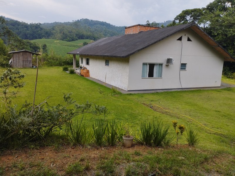 Sítio à venda Centro com 200m² e 3 quartos por R$ 850.000 - 125431635-img-20240316-144123.jpg