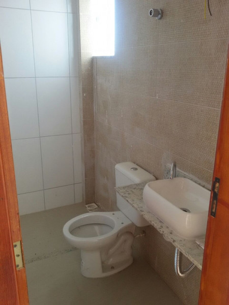 Casa à venda Residencial Rio das Ostras com 90m² e 2 quartos por R$ 170.000 - 1846651707-img-20170523-wa0003.jpg
