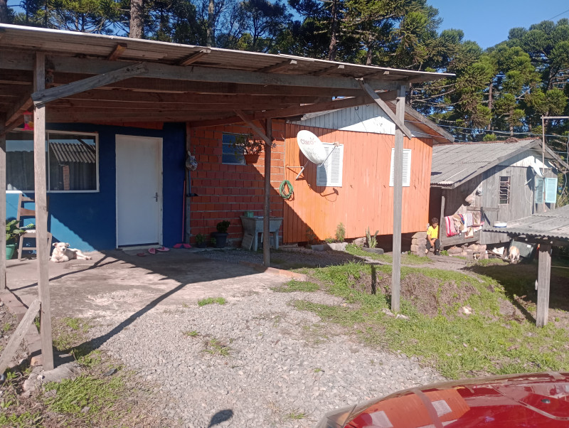 Casa à venda São Lucas com 298m² e 3 quartos por R$ 220.000 - 1512931704-img-20240326-090342085-mfnr.jpg