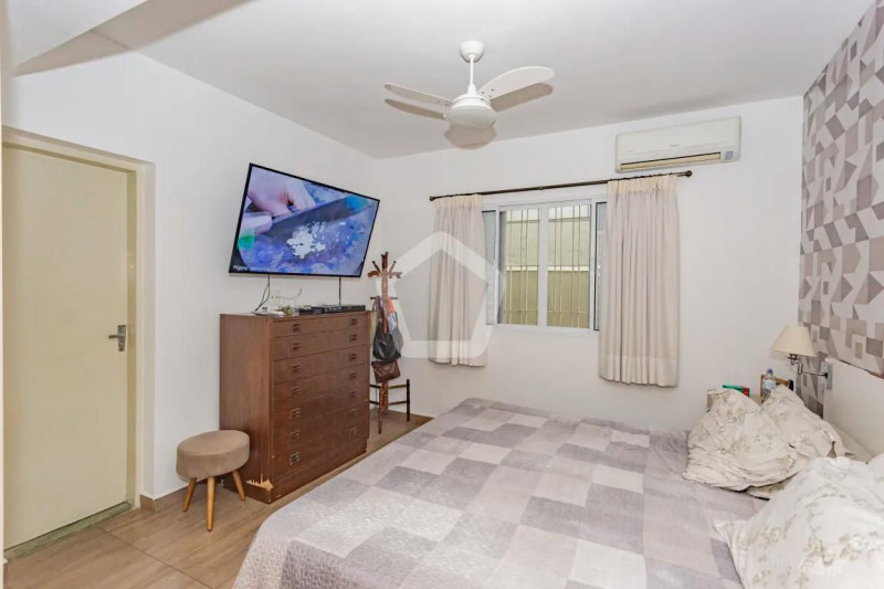 Casa à venda Bosque da Saúde com 174m² e 4 quartos por R$ 850.000 - 1861009874-6f2c0baa-d741-4c9b-a9e8-7a8f84f6ffcc.jpg