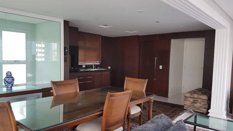 Apartamento à venda Mercês com 230m² e 5 quartos por R$ 2.300.000 - 696583704-foto-12-de-cobertura-com-3-quartos-a-venda-278m-em-merces-curitiba.jpg