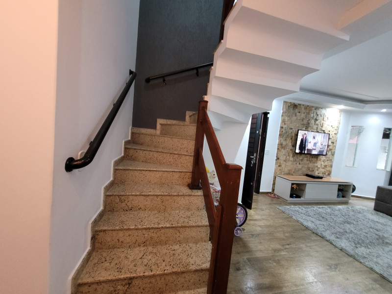 Casa à venda Parque Oratório com 173m² e 3 quartos por R$ 750.000 - 2037688822-20230525-160617.jpg