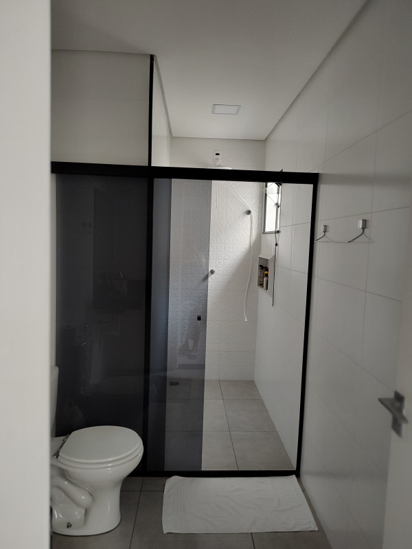 Casa à venda Jardim Rossi com 275m² e 2 quartos por R$ 600 - 2038173376-img-20240207-092823120-mf-portrait.jpg