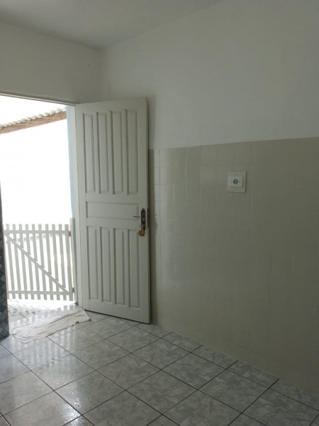 Casa à venda Vila São Nicolau com 250m² e 2 quartos por R$ 500.000 - 562192523-img-20221026-wa0017.jpg