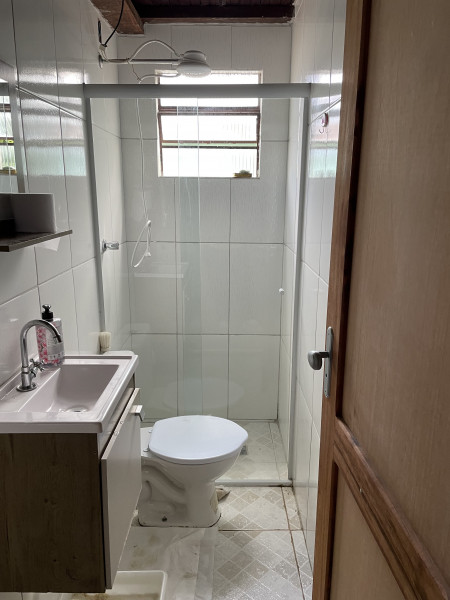 Casa à venda Bela Vista com 280m² e 5 quartos por R$ 980.000 - 172583679-lavabo.jpg