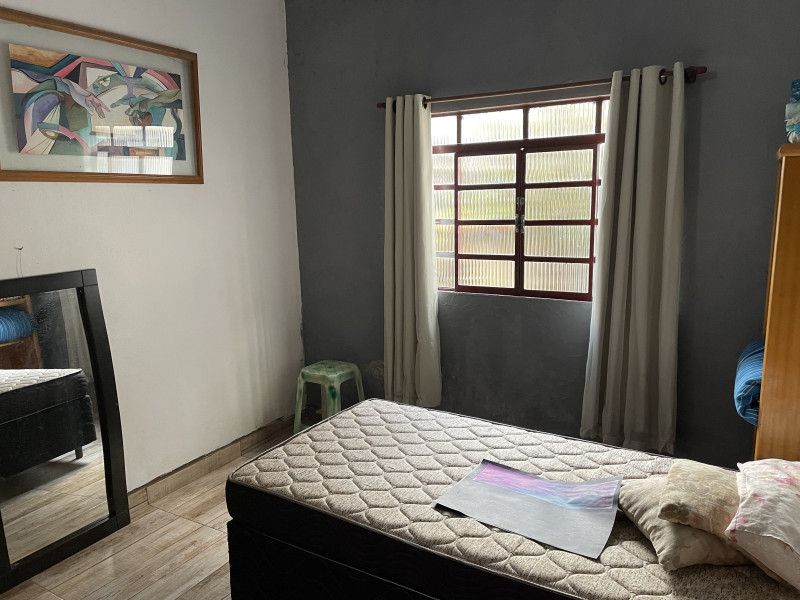 Casa à venda Bela Vista com 280m² e 5 quartos por R$ 980.000 - 196080694-quarto-de-baixo.jpg