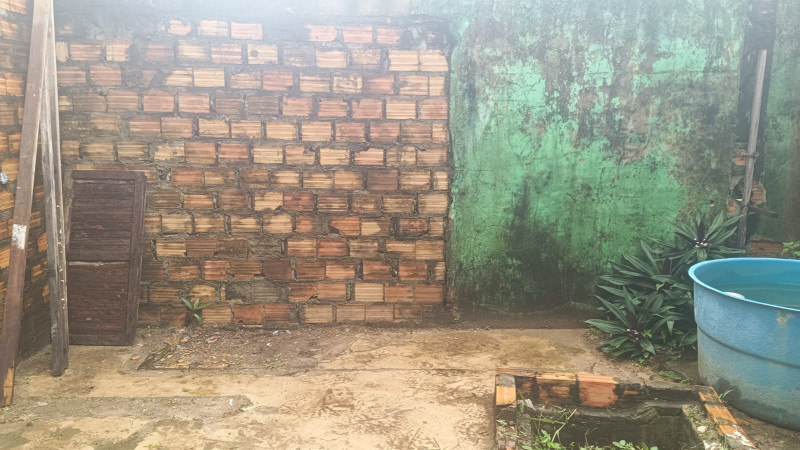 Terreno à venda Centro com 540m² e 0 quartos por R$ 80.000 - 420478637-img-20240321-wa0157.jpg