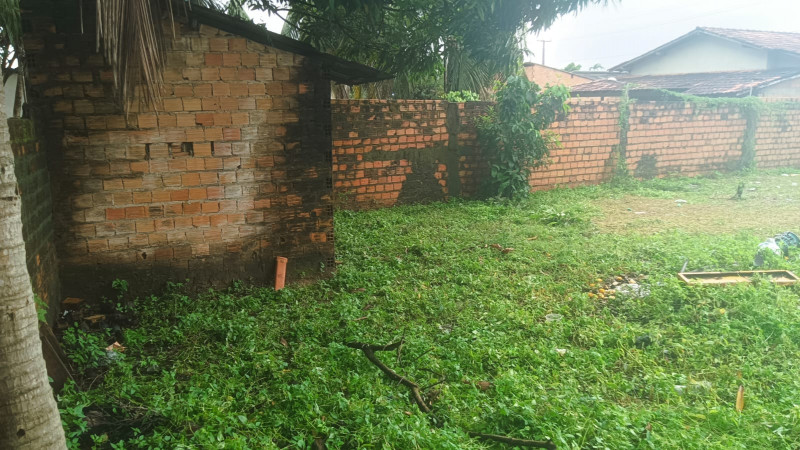 Terreno à venda Centro com 540m² e 0 quartos por R$ 80.000 - 825335704-img-20240321-wa0156.jpg