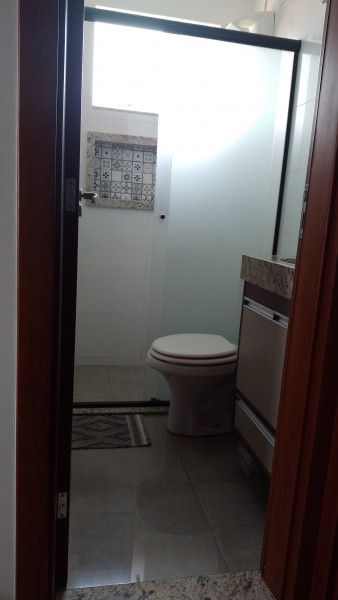 Casa de condomínio à venda Uberaba com 121m² e 3 quartos por R$ 685.000 - 1576523950-img-20240318-125619.jpg