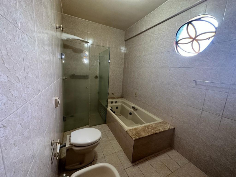 Casa à venda Lago Parque com 360m² e 4 quartos por R$ 1.450.000 - 1661989389-martin-221704463290252.jpg