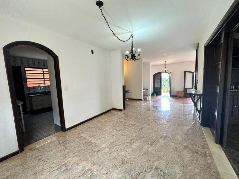 Casa à venda Lago Parque com 360m² e 4 quartos por R$ 1.450.000 - 1932323968-martin-71704463290541.jpg