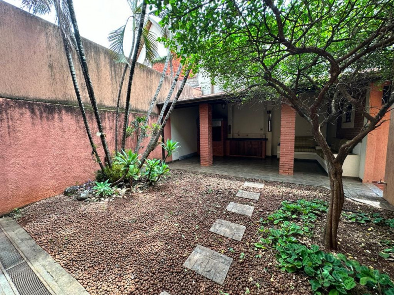 Casa à venda Lago Parque com 360m² e 4 quartos por R$ 1.450.000 - 388120198-martin-121704463290442.jpg