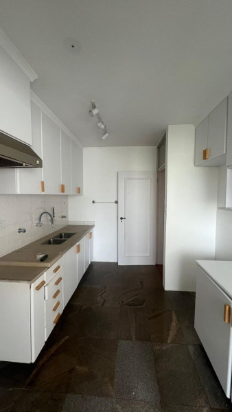 Apartamento à venda Vila Mariana com 137m² e 3 quartos por R$ 1.350.000 - 1940482015-img-20240226-wa0008.jpg