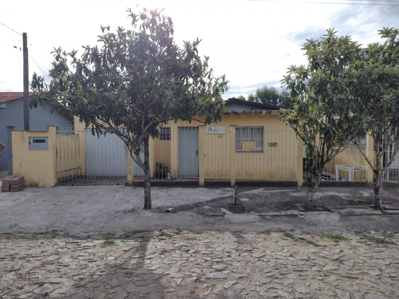 Casa à venda Juliana G Padilha com 550m² e 3 quartos por R$ 300.000 - 185452726-whatsapp-image-2024-03-29-at-21.jpeg
