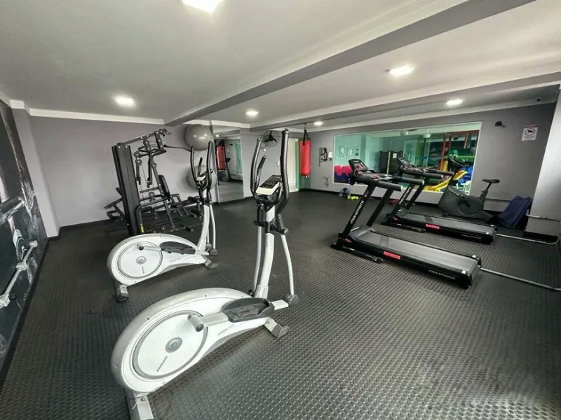 Apartamento à venda Guilhermina com 82m² e 2 quartos por R$ 570.000 - 578678047-foto-41-de-apartamento-com-2-quartos-a-venda-65m-em-vila-guilhermina-praia-grande-01.jpeg