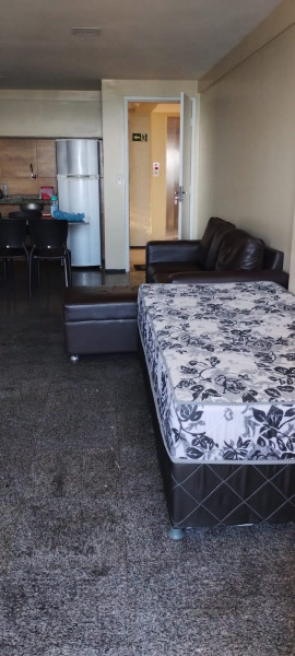 Flat à venda Praia de Iracema com 75m² e 2 quartos por R$ 300.000 - 1130384928-1000050468.jpg