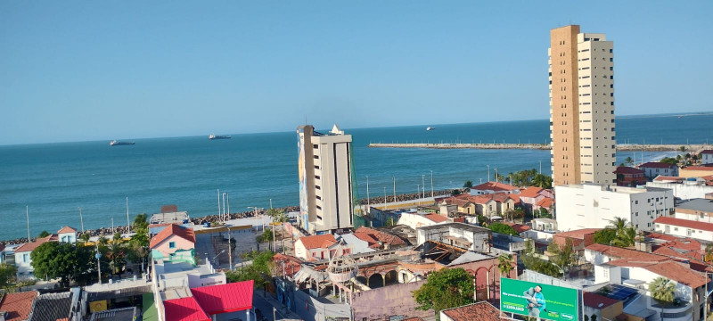 Flat à venda Praia de Iracema com 75m² e 2 quartos por R$ 300.000 - 556287843-1000028447.jpg
