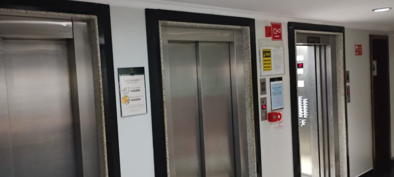 Flat à venda Praia de Iracema com 75m² e 2 quartos por R$ 300.000 - 712612945-1000028435.jpg