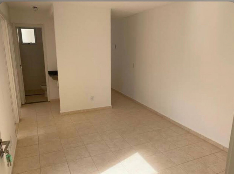 Apartamento à venda Residencial Porto Dourado com 46m² e 2 quartos por R$ 70.000 - 992425910-4702020a-dfab-40e3-8e47-c180d4f26a1b.jpg