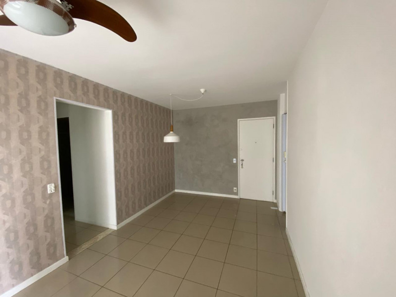 Apartamento à venda Recreio dos Bandeirantes com 63m² e 2 quartos por R$ 480.000 - 737298758-sala-iii.jpeg