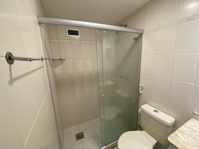 Apartamento à venda Recreio dos Bandeirantes com 63m² e 2 quartos por R$ 480.000 - 834430158-banheiro-social-ii.jpeg