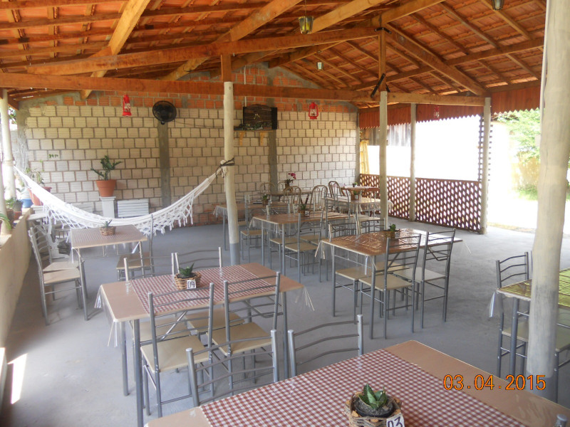 Casa à venda Centro (Santo Antônio da Estiva) com 240m² e 3 quartos por R$ 295.000 - 198588340-1000004292.jpg