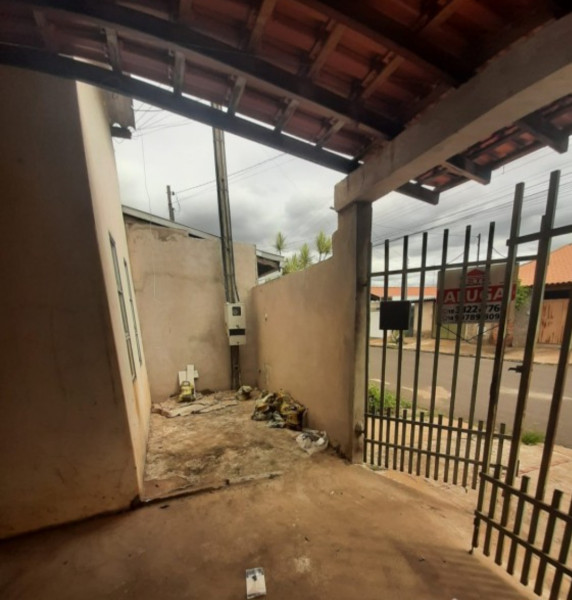 Casa à venda Parque Universitário com 120m² e 2 quartos por R$ 190 - 2047308332-screenshot-20240326-193358-chrome.jpg
