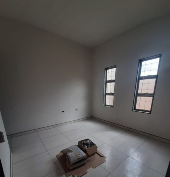 Casa à venda Parque Universitário com 120m² e 2 quartos por R$ 190 - 345037161-screenshot-20240326-193457-chrome.jpg