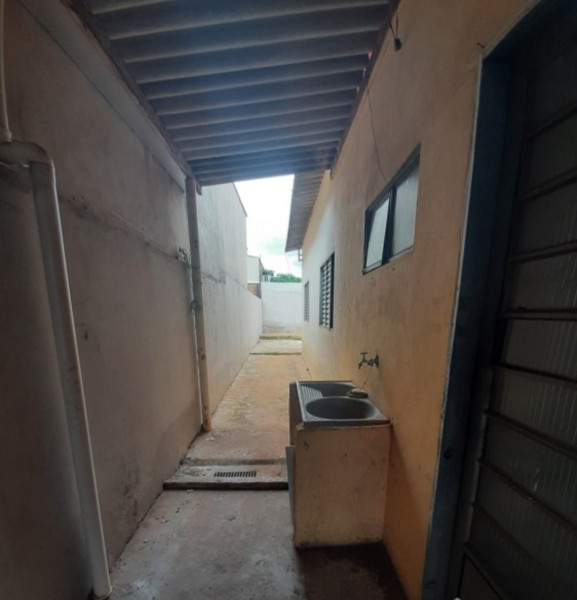 Casa à venda Parque Universitário com 120m² e 2 quartos por R$ 190 - 873228093-screenshot-20240326-193504-chrome.jpg