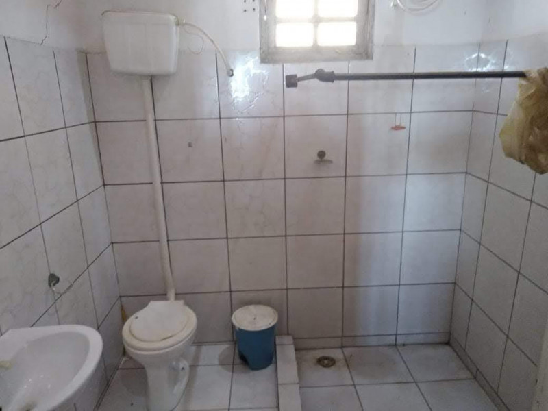 Casa à venda Centro com 384m² e 3 quartos por R$ 120.000 - 346018276-debd2520-8245-4bf7-9e8f-ea851c2470c2.jpeg