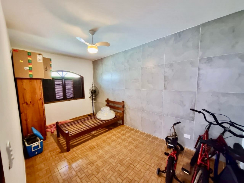 Casa à venda Centro com 240m² e 4 quartos por R$ 580.000 - 1607805966-80bfa78c-ba08-4d99-8af4-2ac9a479d887.jpeg