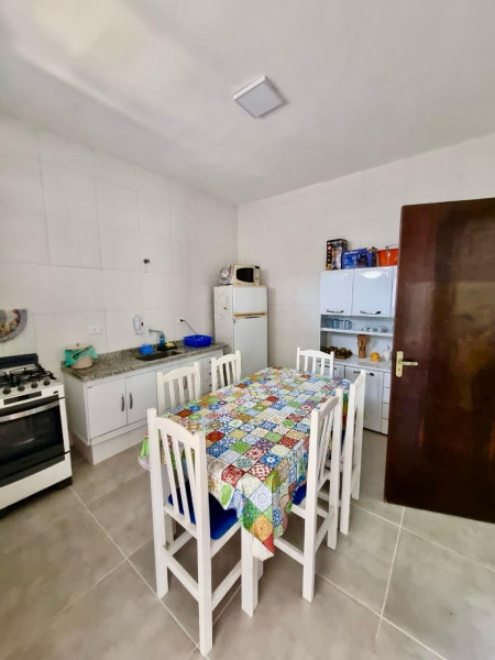 Casa à venda Centro com 240m² e 4 quartos por R$ 580.000 - 684242900-a108d7f4-3aa2-40f9-98b1-4fddff68ff56.jpeg