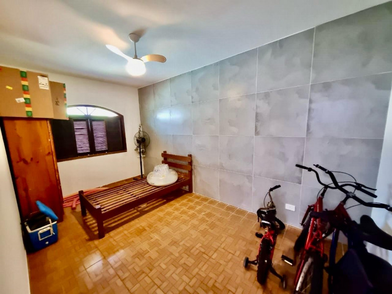 Casa à venda Centro com 240m² e 4 quartos por R$ 580.000 - 928244723-6b041308-793c-40ed-9775-2c7fd9339540.jpeg