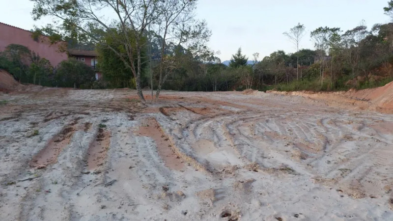 Terreno à venda Centro com 2600m² e 0 quartos por R$ 2.100.000 - 1425633733-foto-12-de-loteterreno-a-venda-2600m-em-centro-ouro-preto.jpg