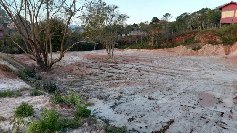 Terreno à venda Centro com 2600m² e 0 quartos por R$ 2.100.000 - 1655430469-foto-15-de-loteterreno-a-venda-2600m-em-centro-ouro-preto.jpg