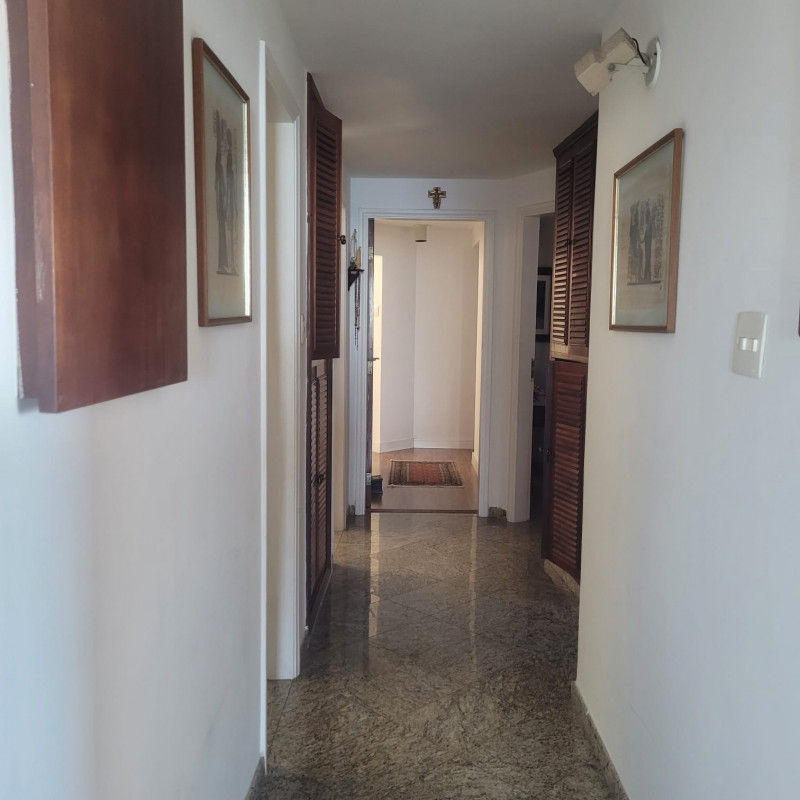 Apartamento à venda José Menino com 190m² e 4 quartos por R$ 1.600.000 - 1361777486-corredor-quartos-ii.jpg
