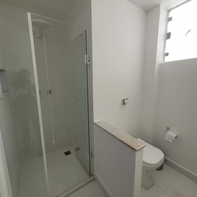 Apartamento à venda José Menino com 190m² e 4 quartos por R$ 1.600.000 - 139430867-banheiro-suite-iii.jpg