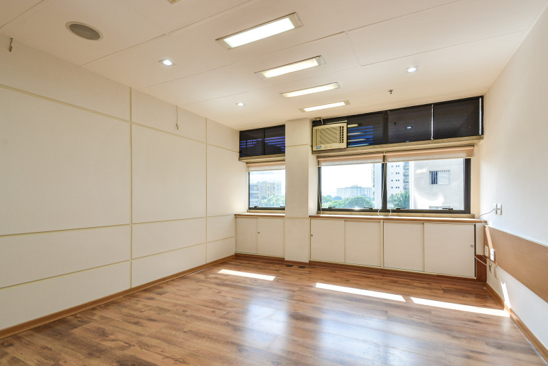 Comercial à venda Indianópolis com 47m² e 0 quartos por R$ 450.000 - 2076987919-dsc-1749.jpg