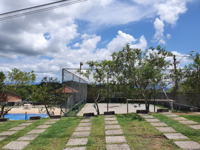 Apartamento à venda Virgem Santa com 50m² e 2 quartos por R$ 130.000 - 519285250-area-externa-3.jpg