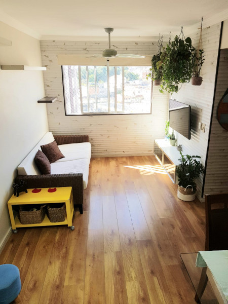 Apartamento à venda Jardim Regina com 60m² e 2 quartos por R$ 290.000 - 329480188-sala-frentre.jpeg