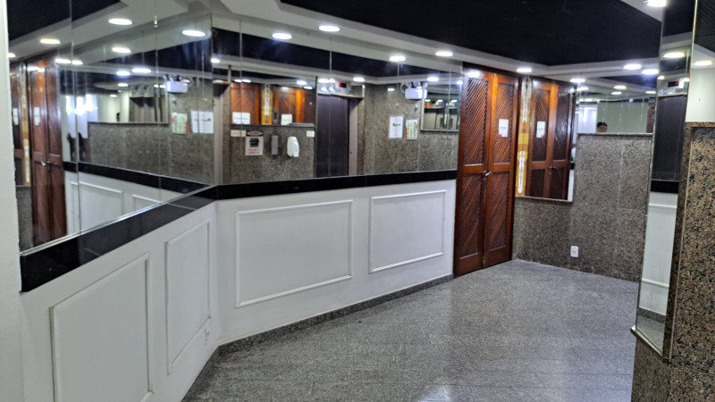 Comercial à venda Centro com 280m² e 0 quartos por R$ 119.000 - 1344188019-whatsapp-image-2024-04-05-at-09.jpeg