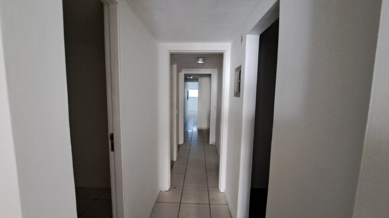 Comercial à venda Centro com 280m² e 0 quartos por R$ 119.000 - 248829530-whatsapp-image-2024-04-05-at-09.jpeg