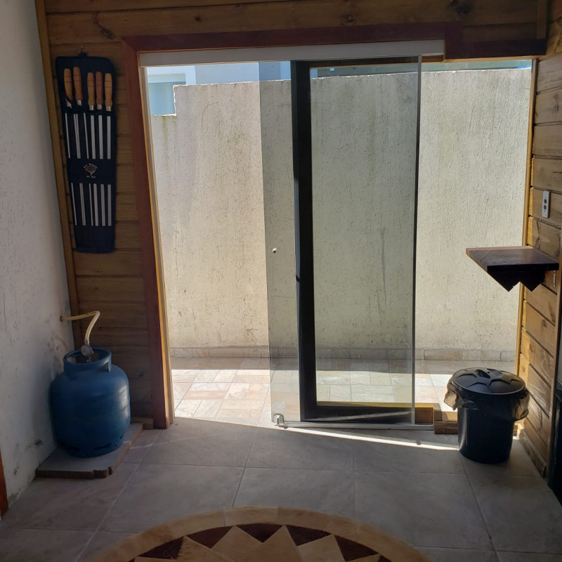 Casa à venda São João do Rio Vermelho com 85m² e 2 quartos por R$ 390.000 - 1426490731-inbound3452936727936492899.jpg