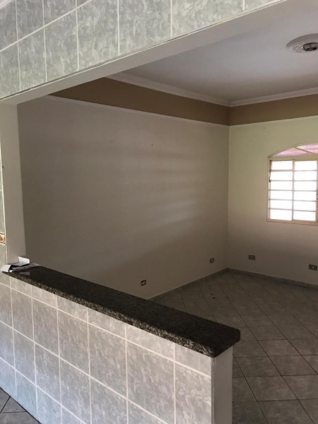 Casa à venda Jardim dos Bandeirantes com 132m² e 3 quartos por R$ 330.000 - 418256013-casa-1.jpg