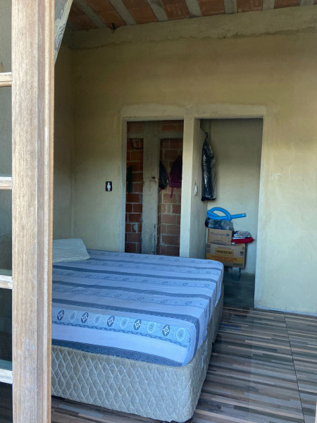 Casa à venda Santa Cruz com 254m² e 3 quartos por R$ 420.000 - 1371514588-img-20240331-wa0013.jpg