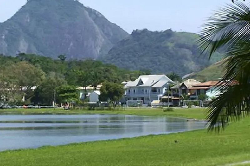 Casa de condomínio à venda Ponta Grossa com 303m² e 5 quartos por R$ 950.000 - 1973456454-inbound7068473947983672382.jpg